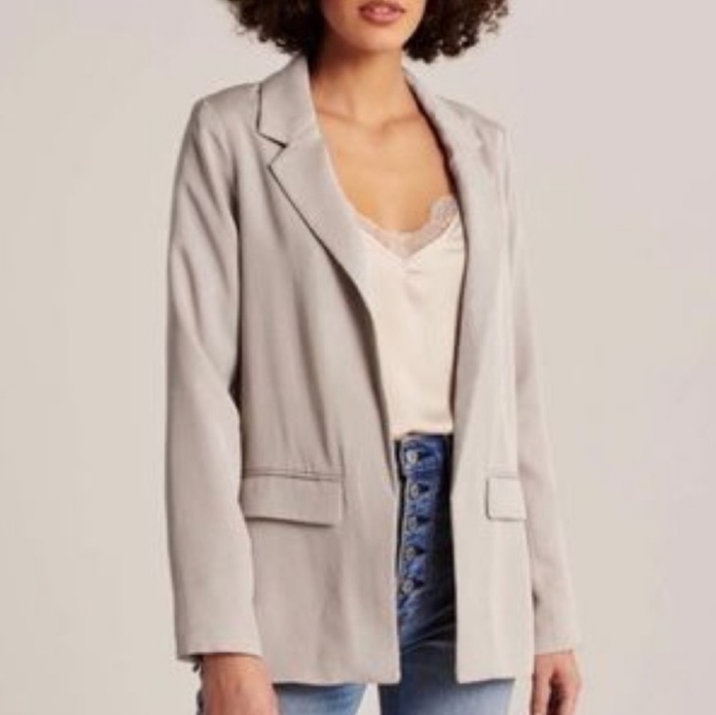 Abercrombie & Fitch Gray Blazer